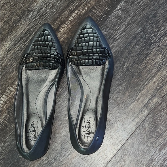 Life Stride Black Croc-Embossed Flats - Picture 1 of 5